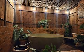 Bushbaby Cottage With Tickle Tub In Hartbeespoort